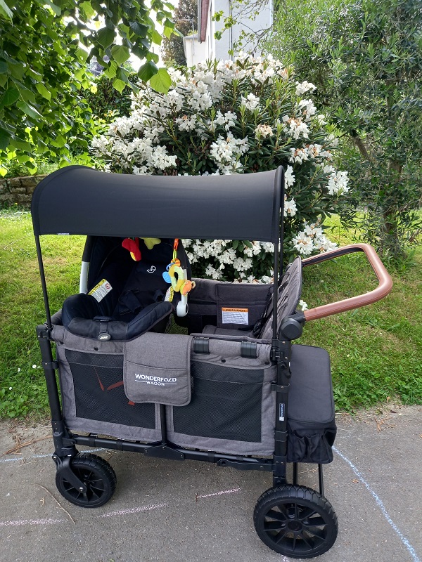 Wagon de chez Wonderfold Cosy loc-assmat.fr Wagon de chez Wonderfold Cosy loc-